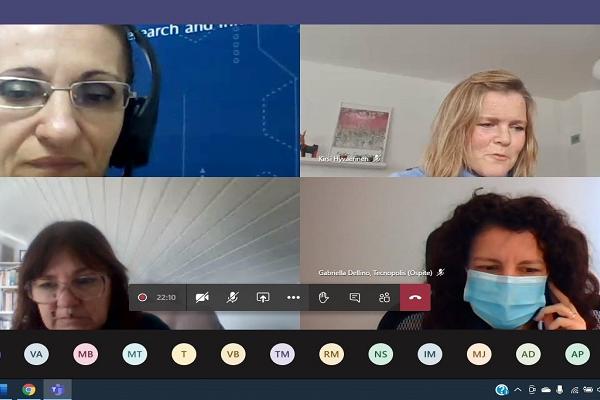 online meeting