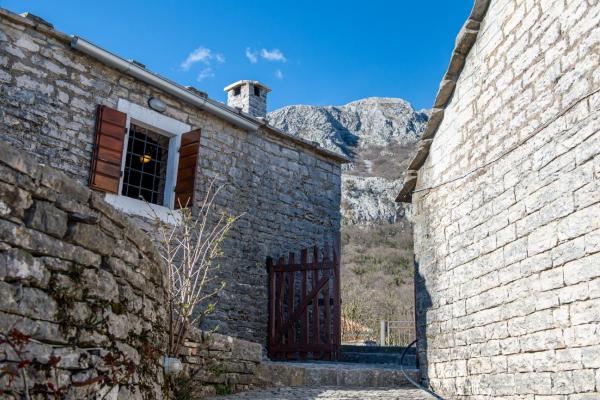 Stone Village of Zlijebi